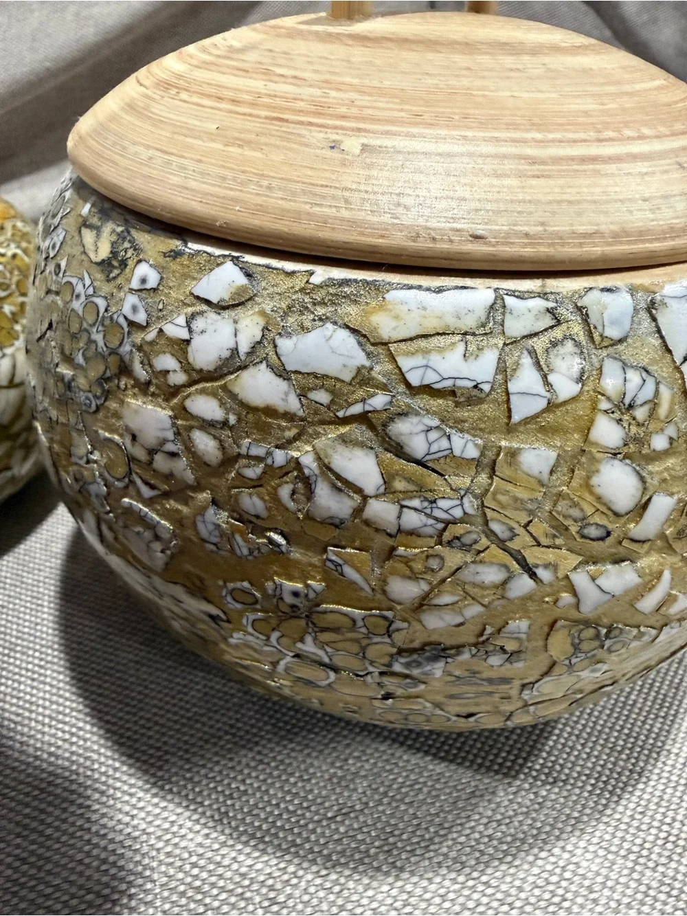Pier 1 Bamboo decorative eggshell inlay Crackle Jars with Wooden Lids